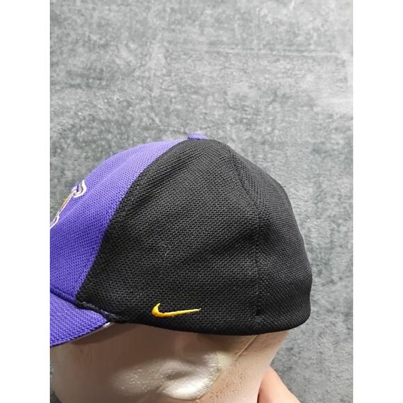 Nike Team Los Angeles Lakers Flexfit Hat Cap NBA Swoosh Purple/Black Vintage Y2K - Picture 4 of 8